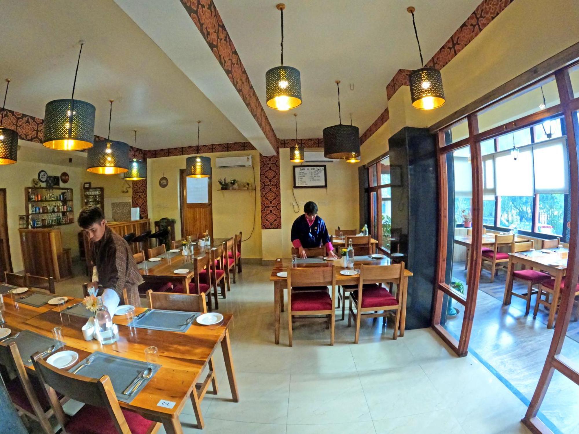 Khamsum Inn Thimphu Buitenkant foto