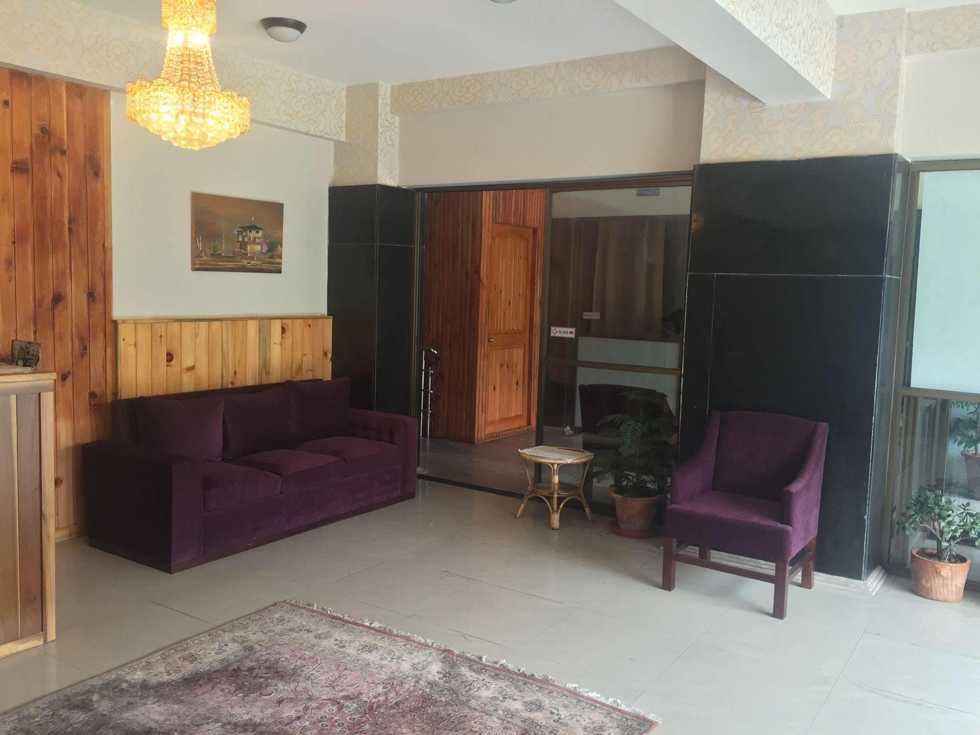 Khamsum Inn Thimphu Buitenkant foto