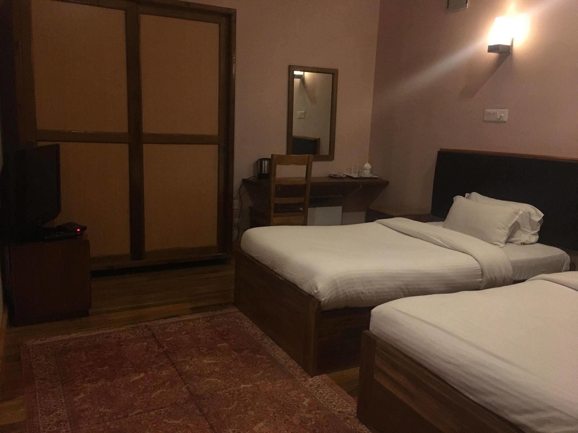 Khamsum Inn Thimphu Buitenkant foto
